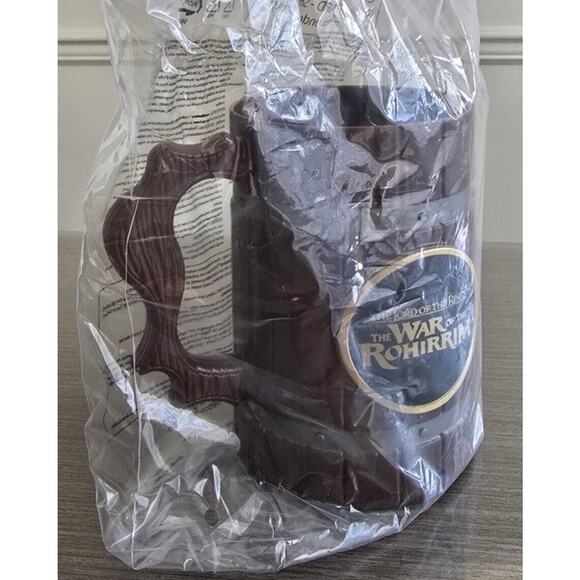 Lord Of The Rings Mug AMC Stein War of Rohirrim Movie Memorabilia - Picture 4 of 7